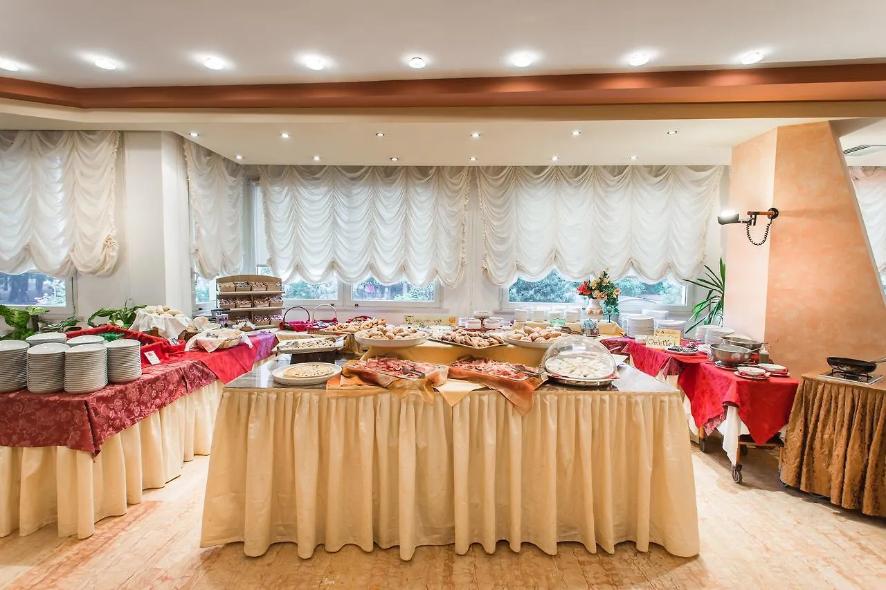 קרביה Hotel Everest