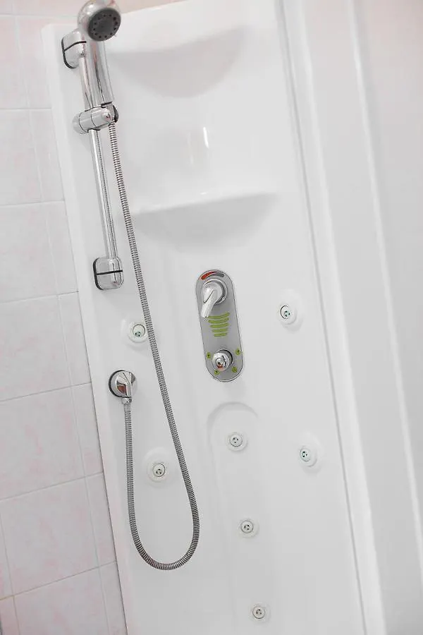 קרביה Hotel Everest 3*,  איטליה